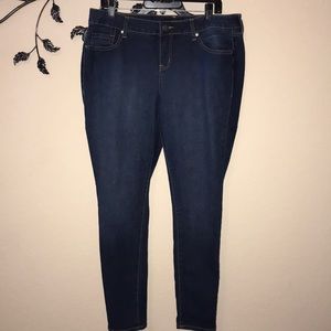 Skinny leg jeans